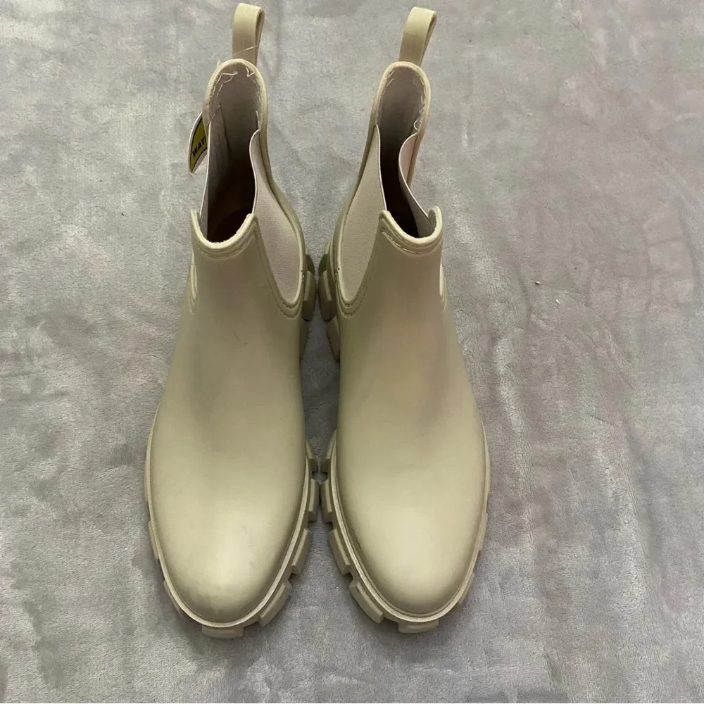 New! Jeffrey Campbell Pleu Platform Lug Sole Chelsea Rain Boot in Cream